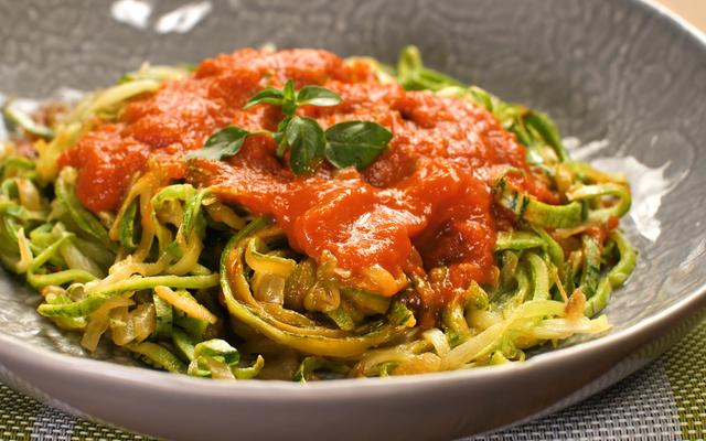 Espaguete de abobrinha fácil